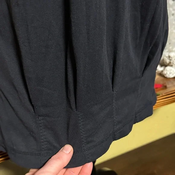 Lululemon Off Limits Tank - Picture 2 of 6